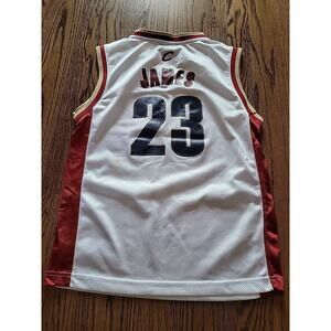 Reebok Lebron James Jersey Cleveland Cavaliers Youth Size M 10-12 Basketball